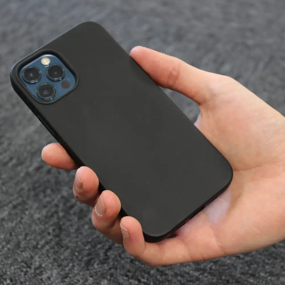 iPhone 13 Pro MagSafe Suojakuori - Musta