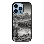 iPhone 13 Pro Max suojakuoret - Rocky Mountains - Ei