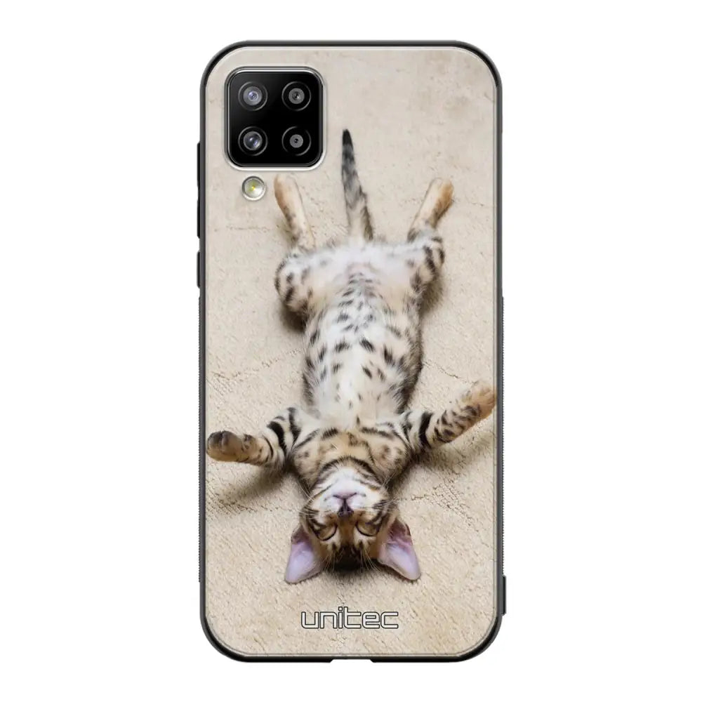 Samsung Galaxy A12 kissa suojakuoret - Relaxing Cat - Ei