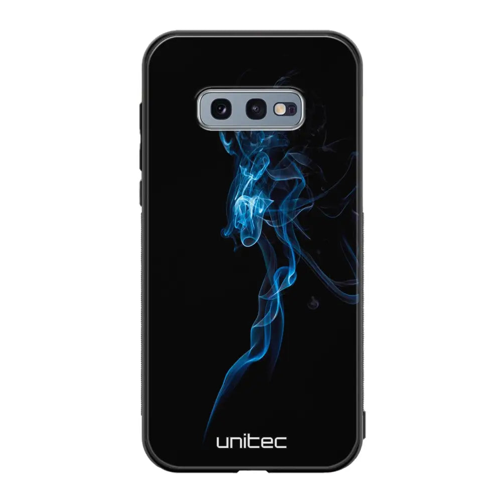 Samsung Galaxy S10e suojakuoret - Blue Smoke On Black - Ei