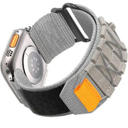 Apple Watch 42/44/45/49 mm Outdoor Nailonranneke - Harmaa