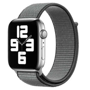 Apple Watch 42 / 44 / 45 mm Nylon ranneke - Harmaa