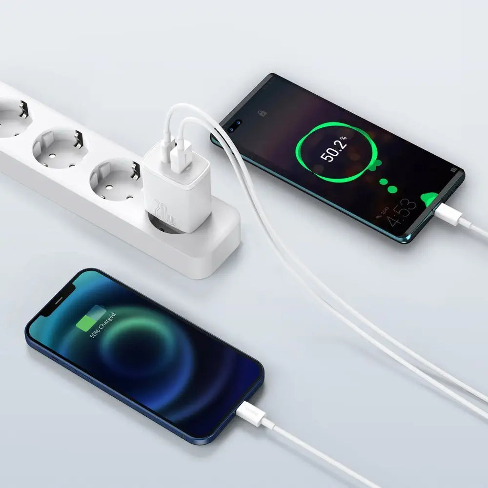 Puhelimen laturi USB ja USB-C liittimellä 20W